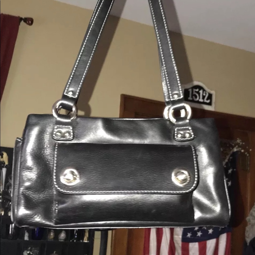 Marc Jacobs contrast stitched black barrel purse